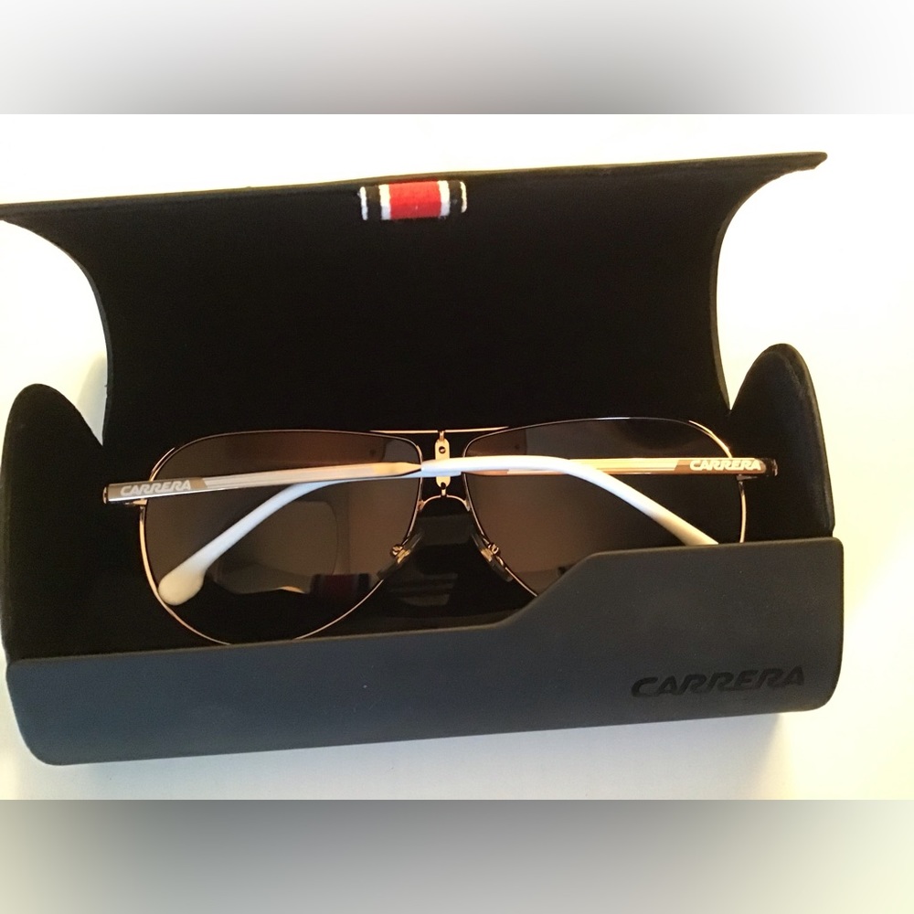 CARRERA GIPSY 65 AVIATOR SUNGLASSES IN GOLD - Picture 2 of 6